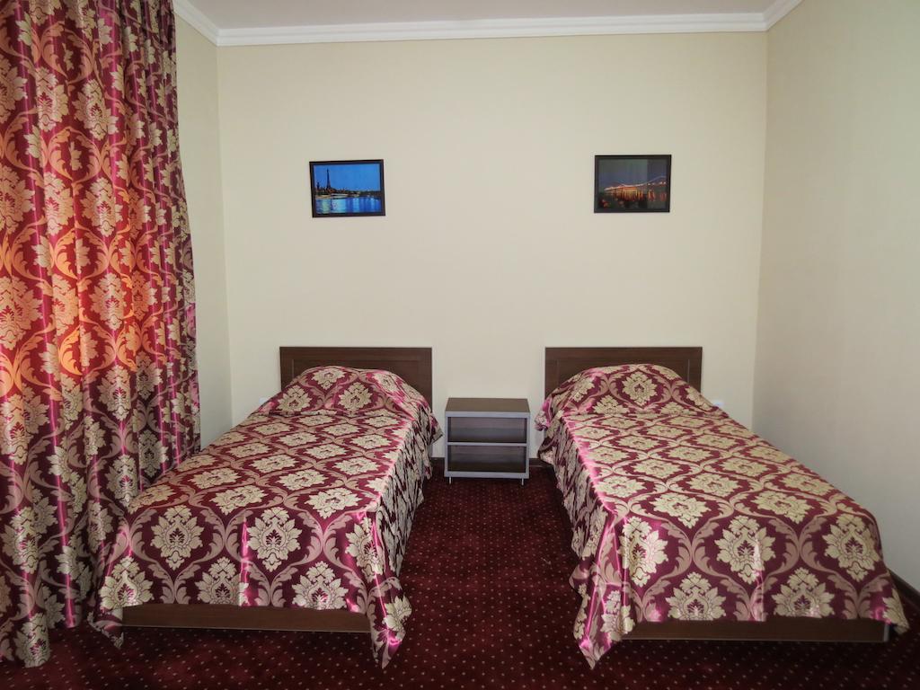 Rohat Hotel Chilonzor Tasjkent Rum bild